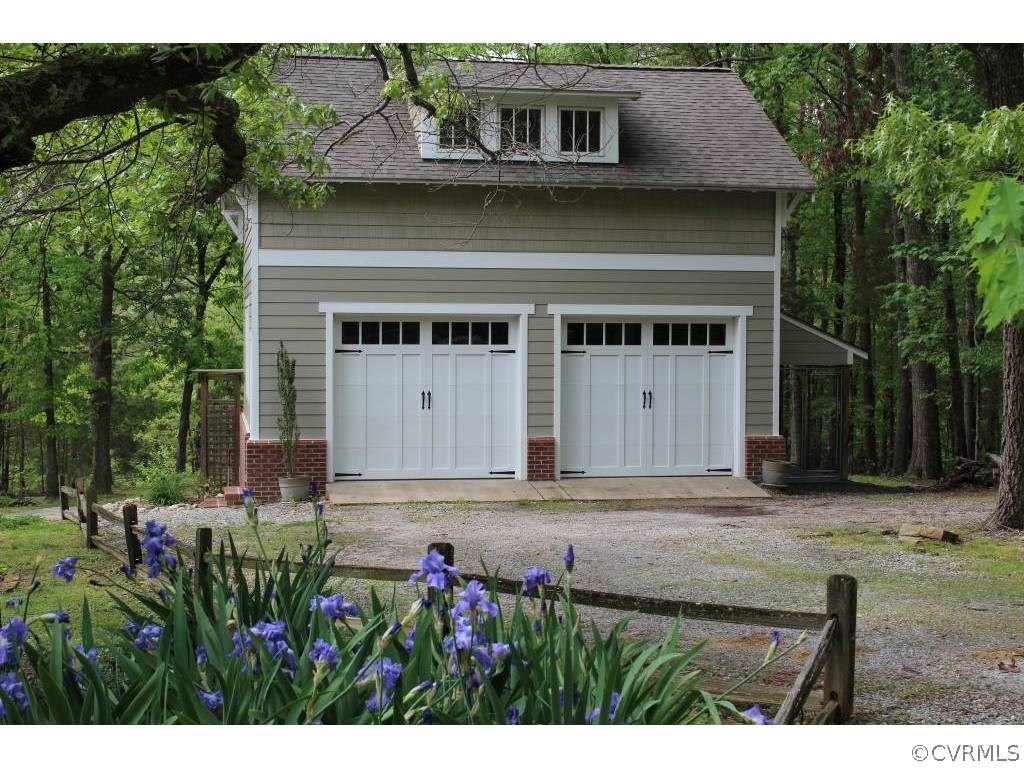 547 Monroe Church Road Rice, VA 23966 - Photo 3 of 6 a view of a house with backyard and garden
