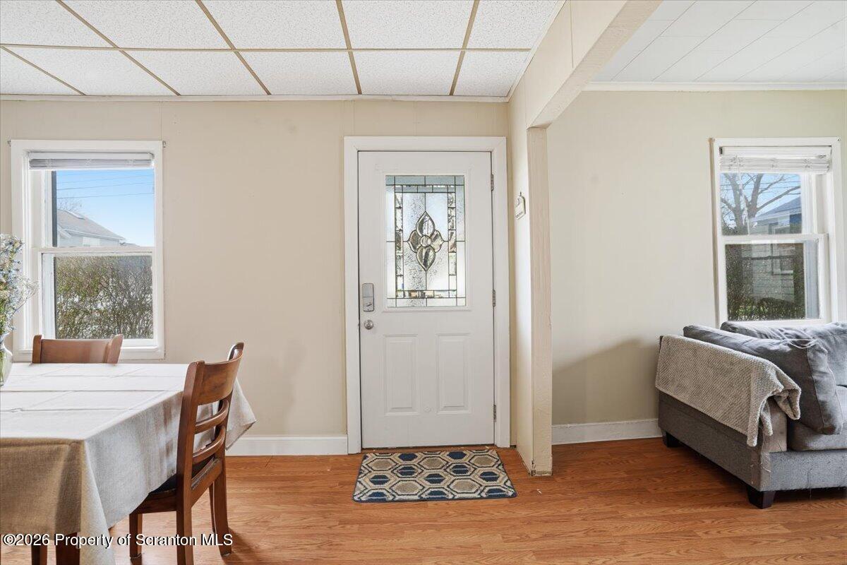 504 Electric Street Scranton, PA 18509 - Photo 8 of 53 Entry Way