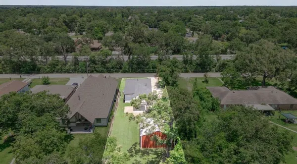 $195,000 | 1007 San Jacinto Street, Highlands, TX 77562