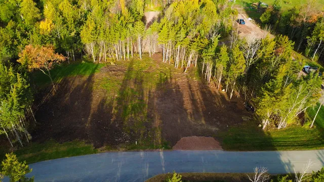 $215,000 | 92 Lindseys Lane, Unit LOT 3, South Hero, VT 05486