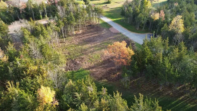 $215,000 | 92 Lindseys Lane, Unit LOT 3, South Hero, VT 05486