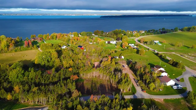 $215,000 | 92 Lindseys Lane, Unit LOT 3, South Hero, VT 05486