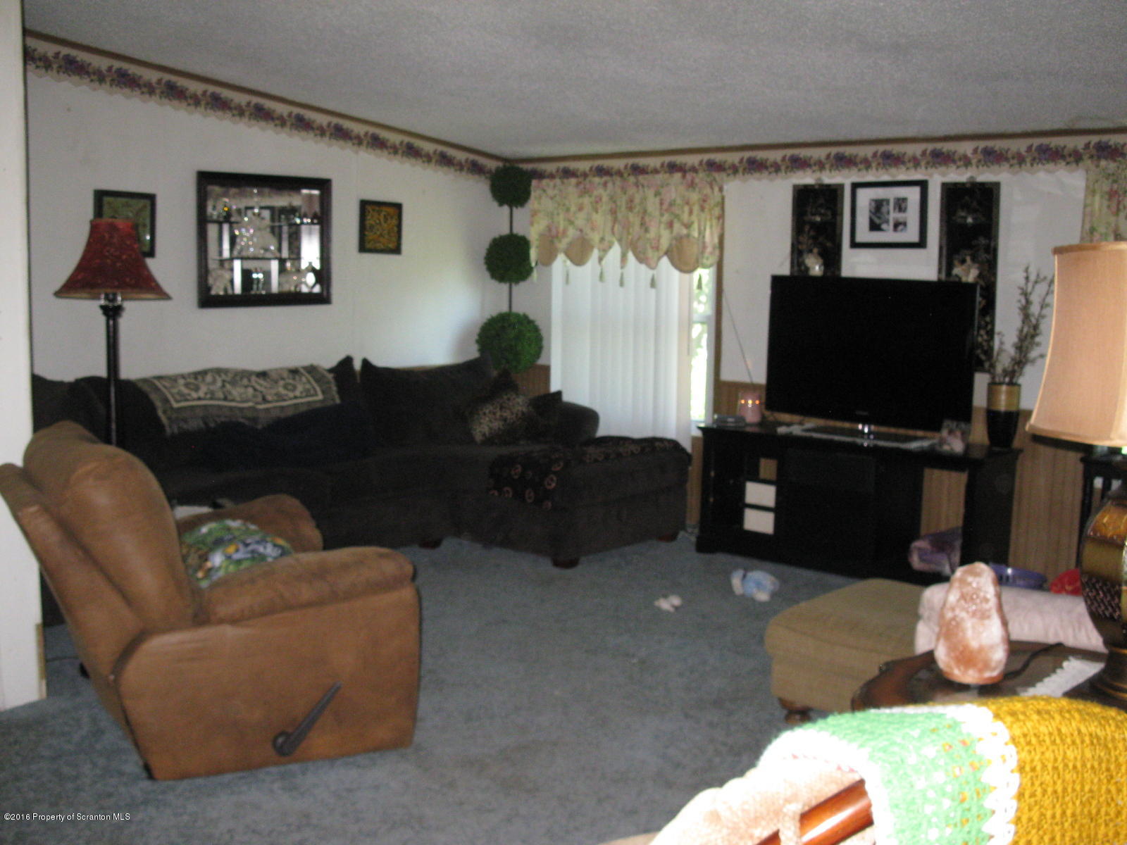 1132 Spring Street Avoca, PA 18641 - Photo 15 of 20 Gallery Image 15
