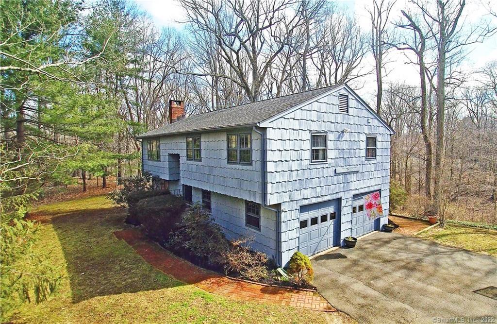 48 Putnam Park Road Redding, CT 06896 - Photo 1 of 1