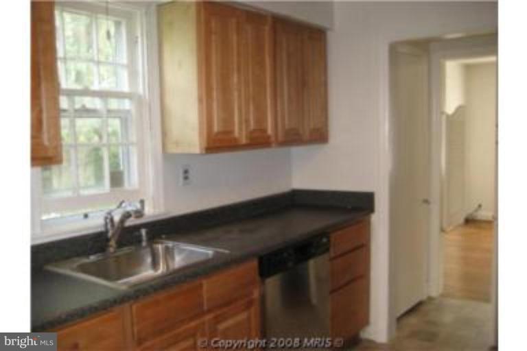 4213 Colonial Road Pikesville, MD 21208 - Photo 17 of 24 Kitchen/Living Room