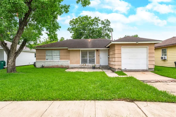 $175,000 | 1401 Susan Street, Pasadena, TX 77506