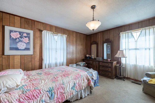 $299,500 | 313 Bryson Street, Athens, TN 37303