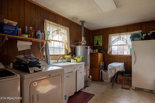 $299,500 | 313 Bryson Street, Athens, TN 37303