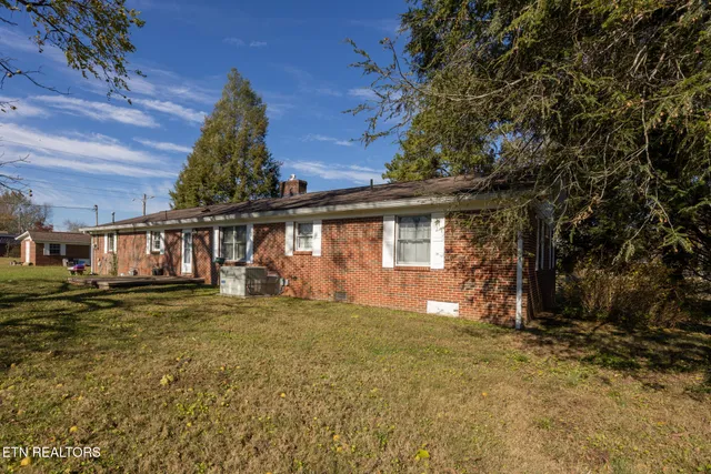 $299,500 | 313 Bryson Street, Athens, TN 37303