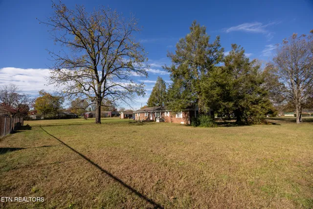 $299,500 | 313 Bryson Street, Athens, TN 37303