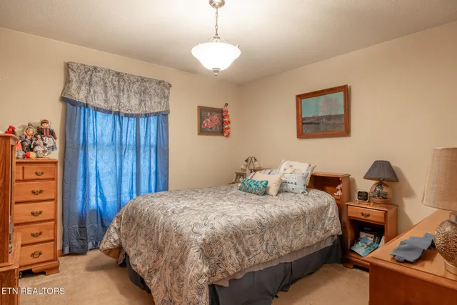 $299,500 | 313 Bryson Street, Athens, TN 37303