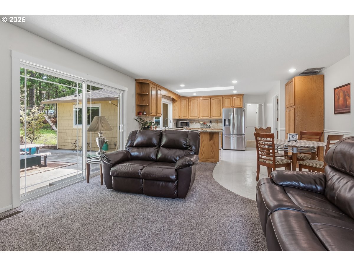 9890 Southwest Grabhorn Road Beaverton, OR 97007 - Photo 19 of 47