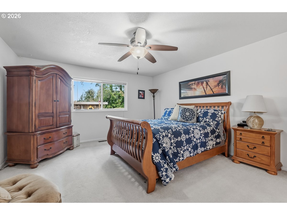 9890 Southwest Grabhorn Road Beaverton, OR 97007 - Photo 20 of 47