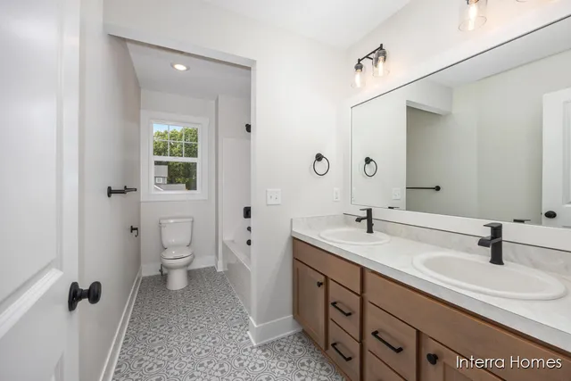 $489,900 | 1418 Kimber Drive, Lowell, MI 49331