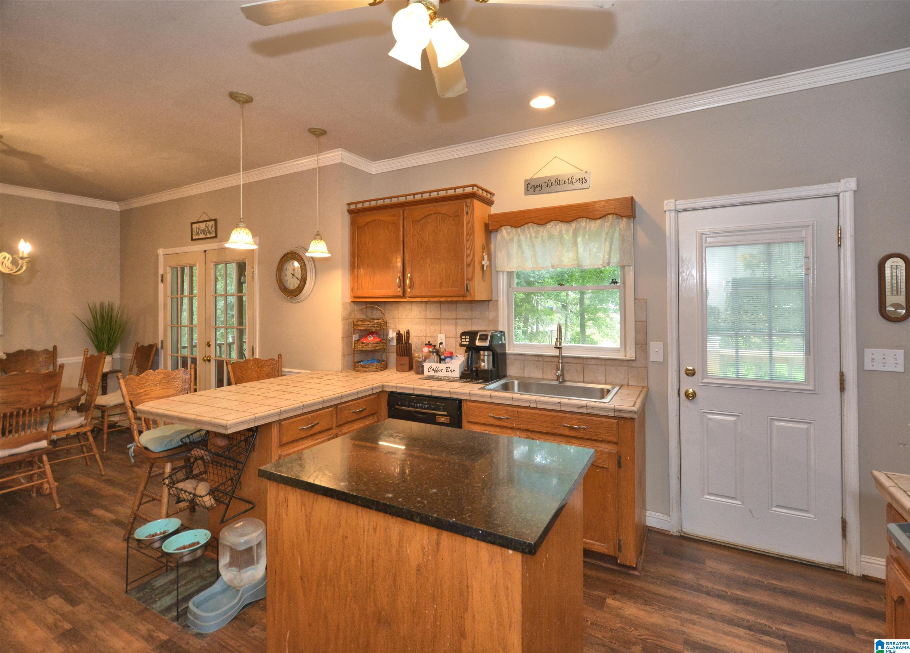 153 Chestnut Drive Alabaster, AL 35007 - Photo 15 of 52
