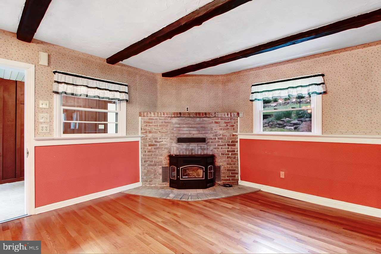 1153 Moulstown Road North Hanover, PA 17331 - Photo 9 of 25 Gallery Image 9