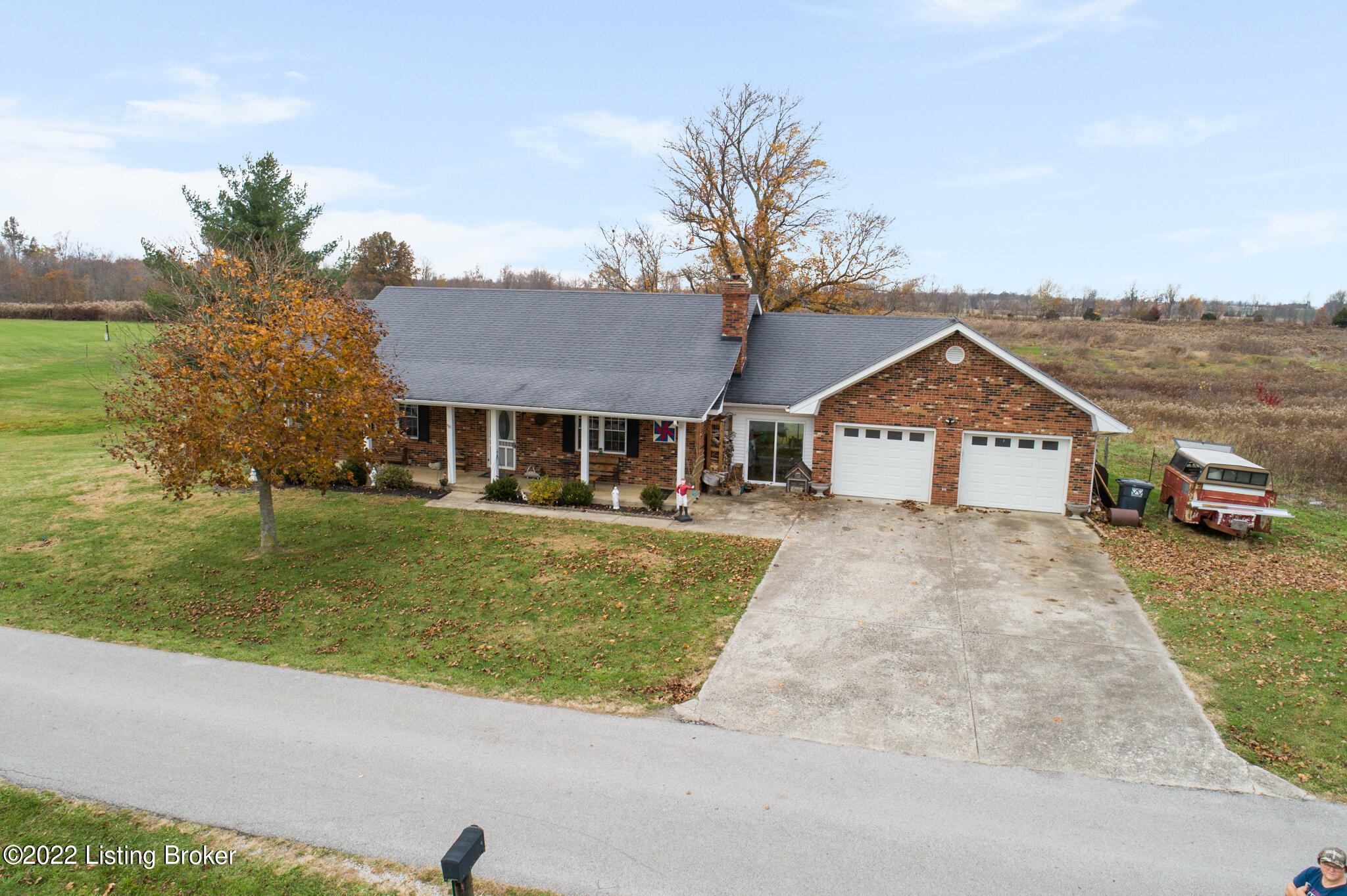 3677 Parker Grove Road Magnolia, KY 42757 - Photo 2 of 44 002-3677-2