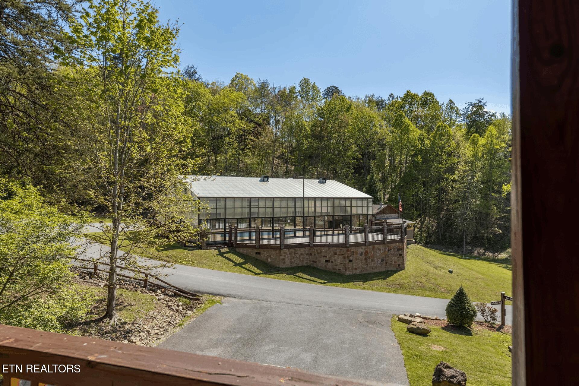 1504 Bears Den Way Sevierville, TN 37862 - Photo 7 of 38 width=1920 (11)