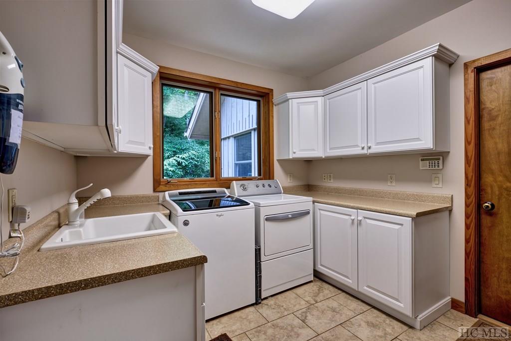 1388 Cullowhee Forest Road Cullowhee, NC 28723 - Photo 17 of 27 Gallery Image 17