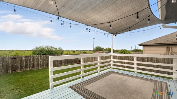 $305,000 | 912 Bexley Drive, Seguin, TX 78155