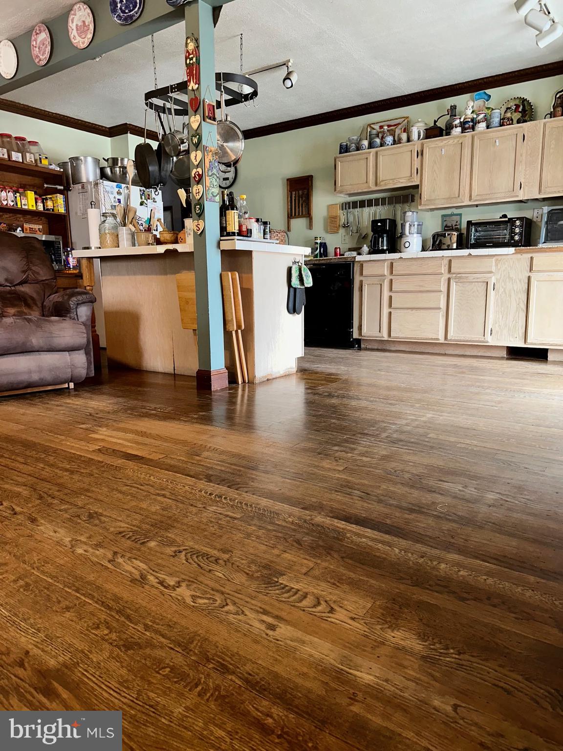 7217 River Drive Road Sparrows Point, MD 21219 - Photo 6 of 17