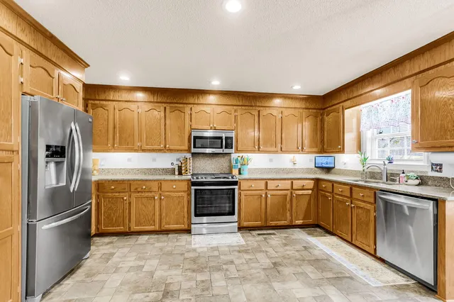 $469,999 | 5505 Indigo Makers Trace, North Charleston, SC 29418