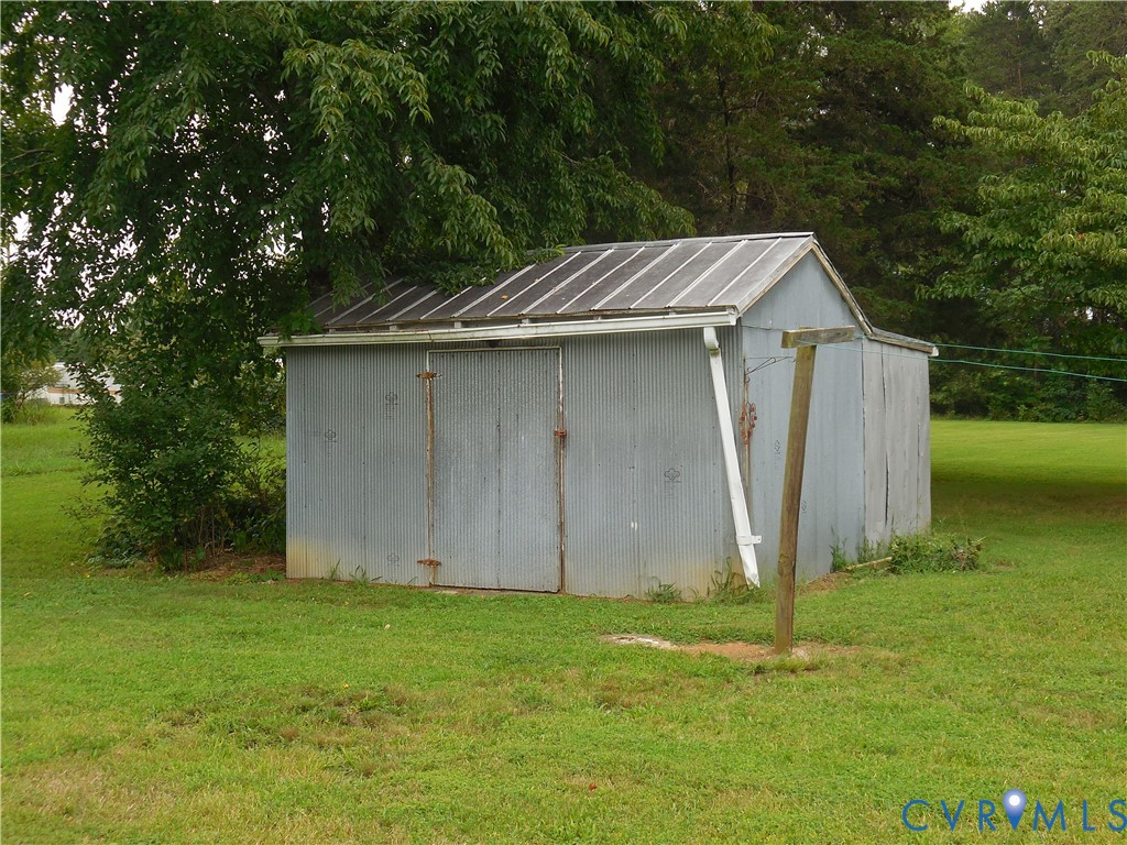 5363 Duval Road Kents Store, VA 23084 - Photo 6 of 25 Gallery Image 6