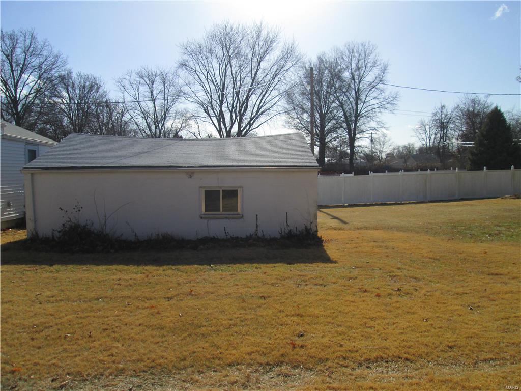 115 Homestead Street O'Fallon, IL 62269 - Photo 9 of 12 Gallery Image 9