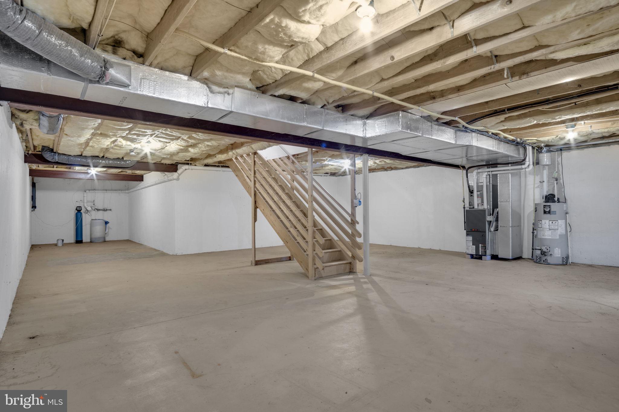 2 Round Ridge Road Mechanicsburg, PA 17055 - Photo 34 of 35 a view of empty room