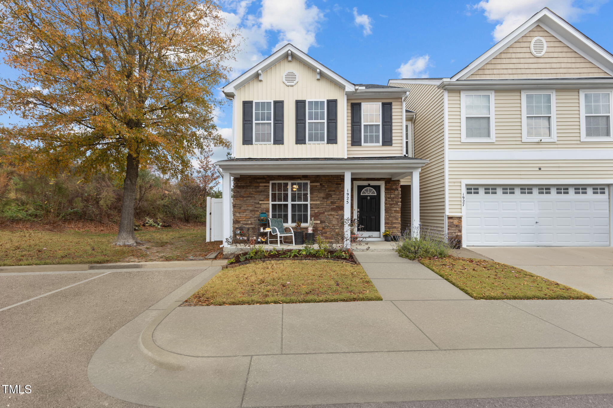 1925 Serenade Circle Raleigh, NC 27610 - Photo 2 of 43 1925 Serenade FrExt_revised1