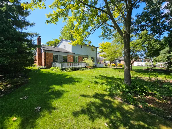 $2,500 | 44180 Richmond Court, Canton, MI 48187