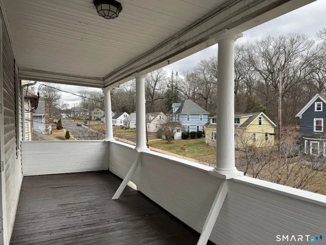 $359,900 | 231 School Street, Manchester, CT 06040