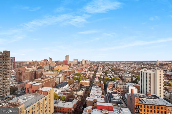 $7,750 | 400-26 South Broad Street, Unit 2407, Philadelphia, PA 19146