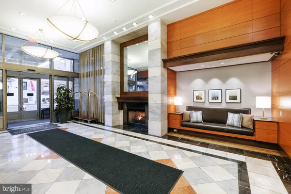 $7,750 | 400-26 South Broad Street, Unit 2407, Philadelphia, PA 19146