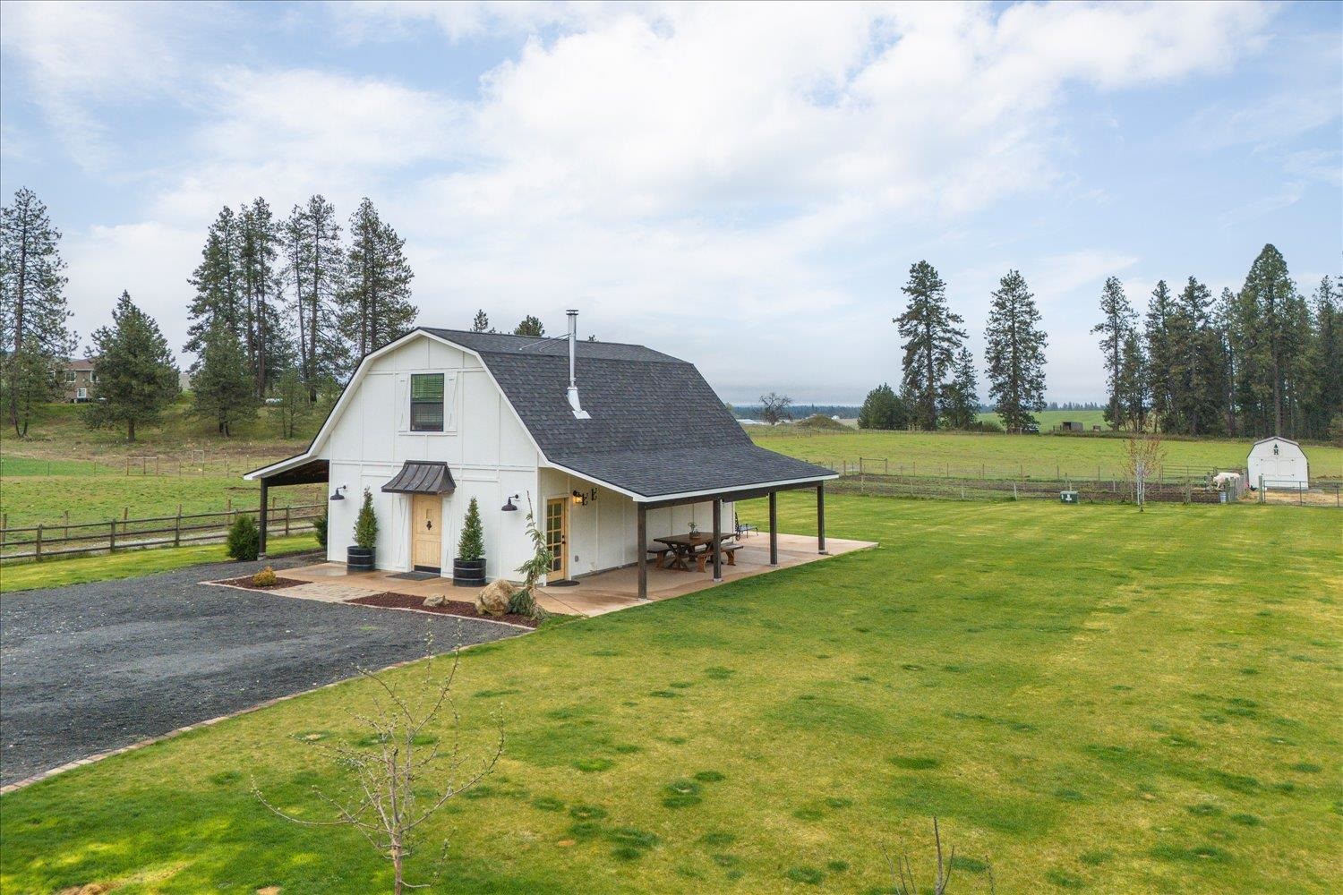10201 West Jensen Road Cheney, WA 99004 - Photo 3 of 50