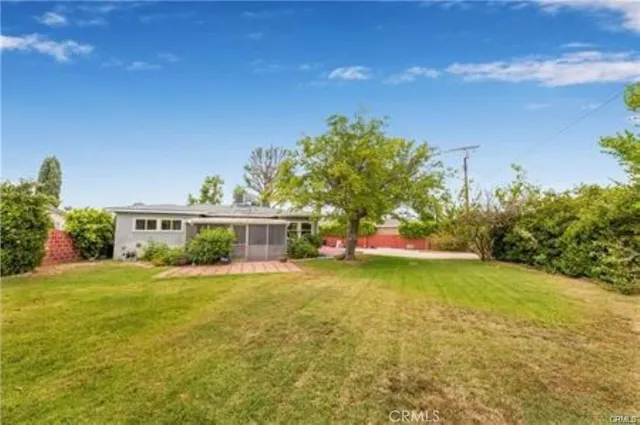 $4,600 | 15853 Romar Street, North Hills, CA 91343