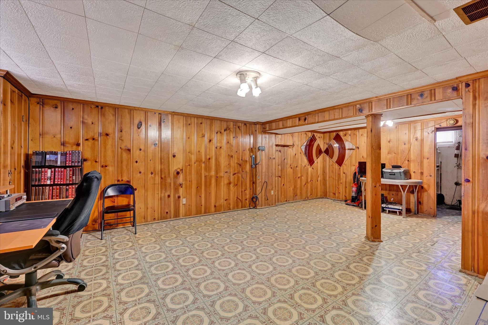 4155 Crest Heights Road Baltimore, MD 21215 - Photo 21 of 28