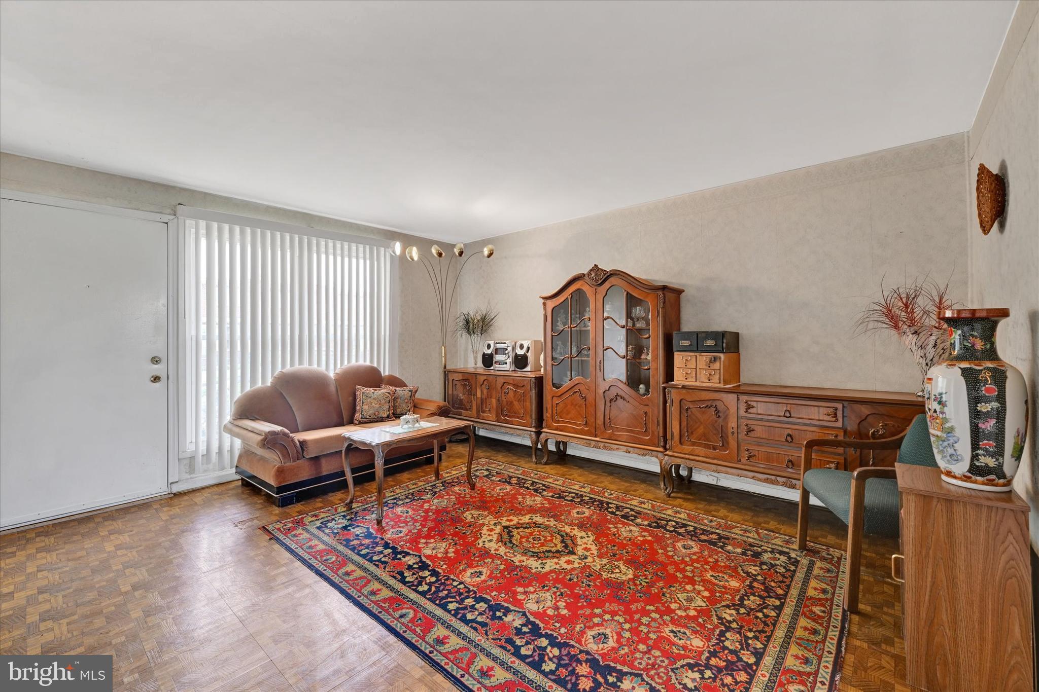 4155 Crest Heights Road Baltimore, MD 21215 - Photo 4 of 28