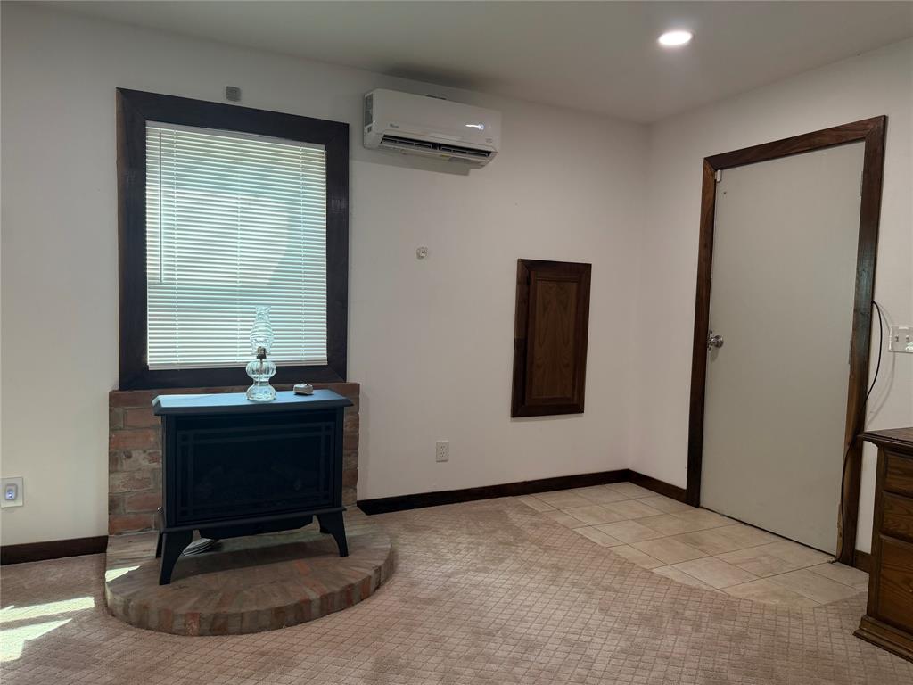 1368 County Road Powderly, TX 75473 - Photo 4 of 27 Gallery Image 4