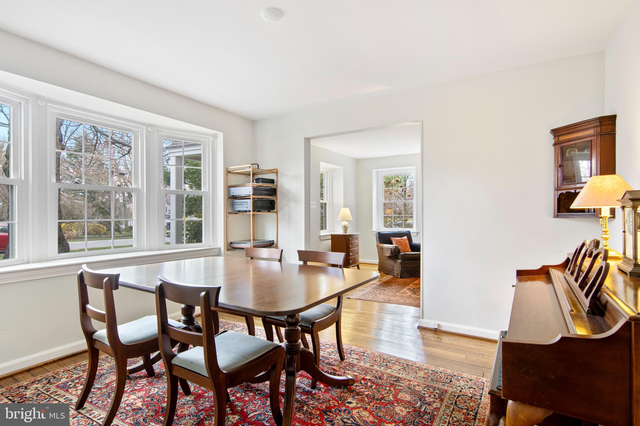 228 Dorset Road Devon, PA 19333 - Photo 10 of 39