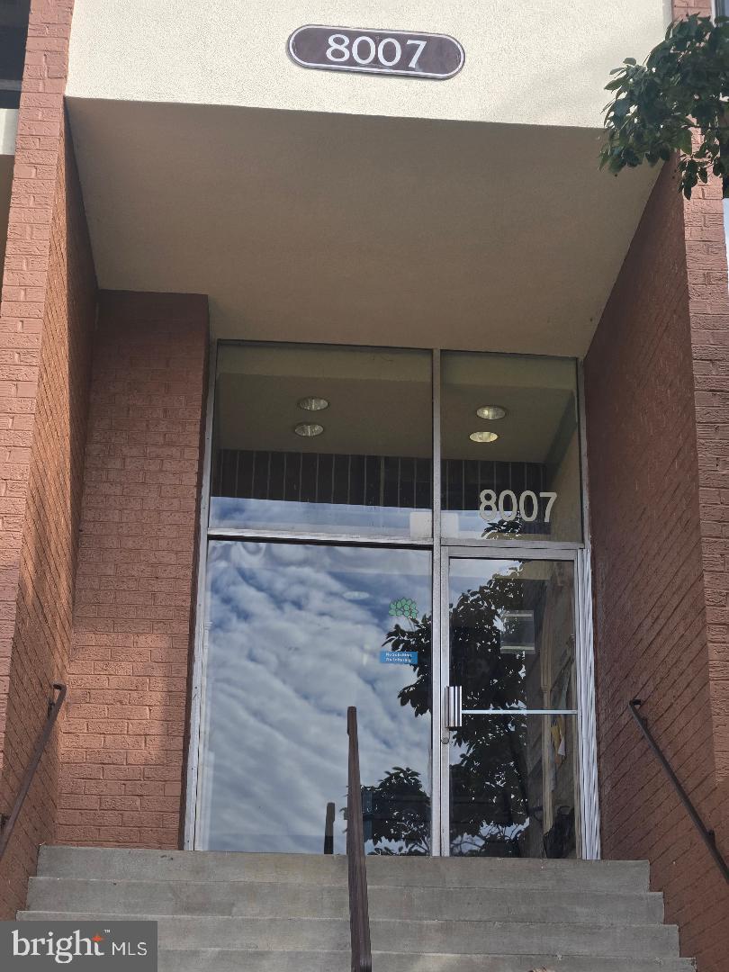 a close view of door