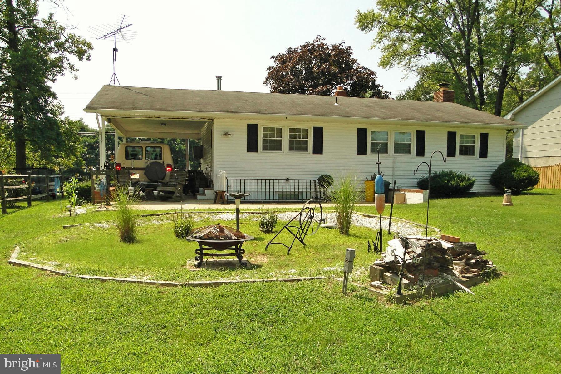 1740 Poplar Ridge Road Pasadena, MD 21122 - Photo 2 of 3 Exterior (Rear)