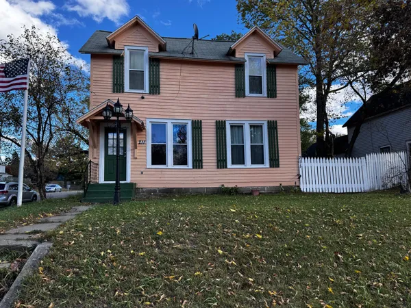 $99,000 | 211 Maple Ave N East, Cass Lake, MN 56633