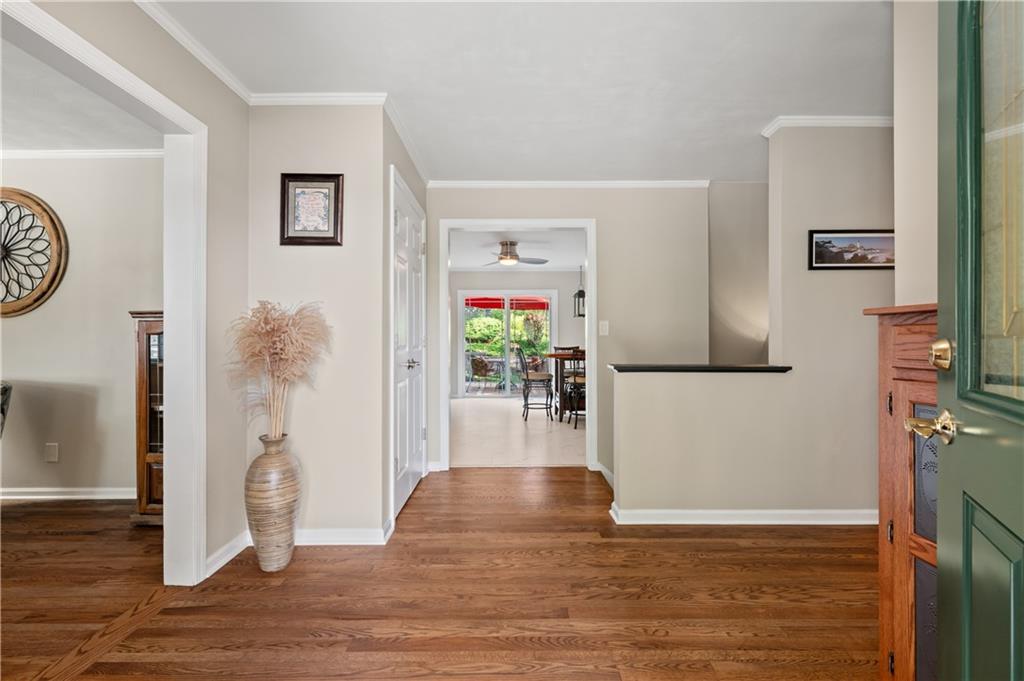 17 Greenwood Road Pittsburgh, PA 15221 - Photo 8 of 38