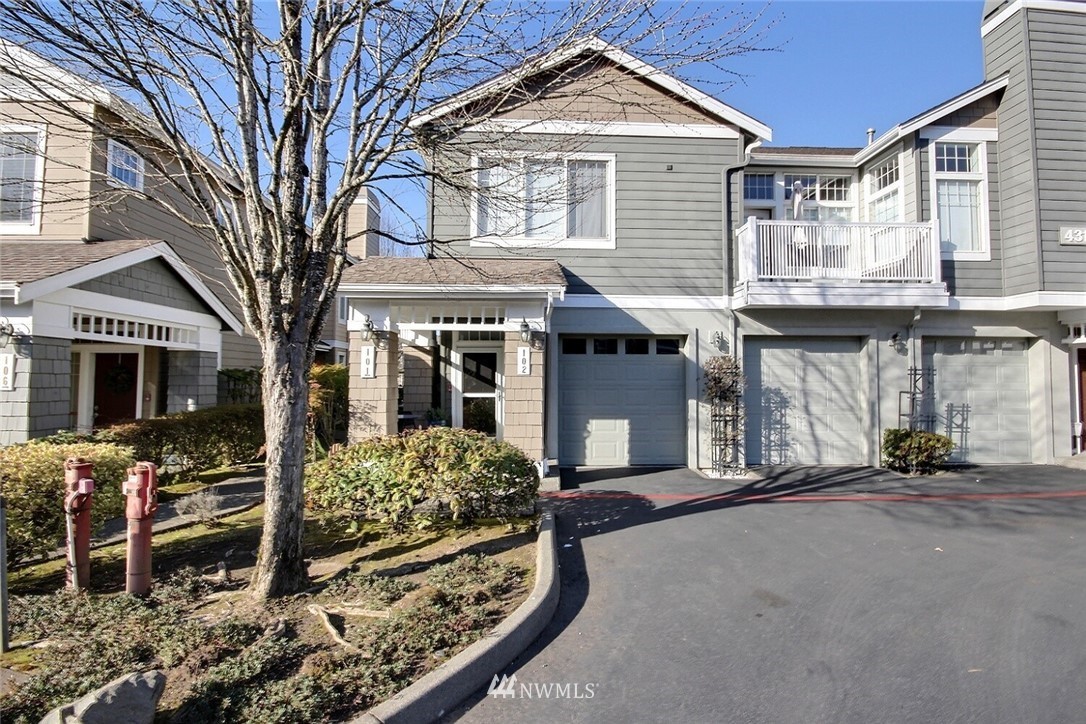 4316 Northeast 5th Court, Unit 102 Renton, WA 98059 - Photo 1 of 30