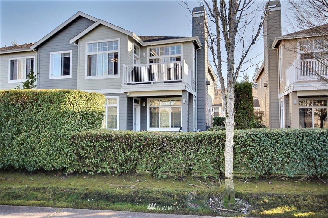 4316 Northeast 5th Court, Unit 102 Renton, WA 98059 - Photo 15 of 30