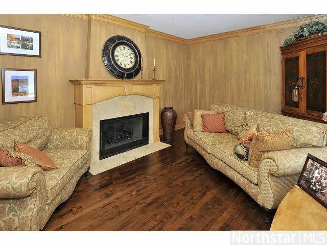 6440 Tanagers Point Chanhassen, MN 55331 - Photo 17 of 18