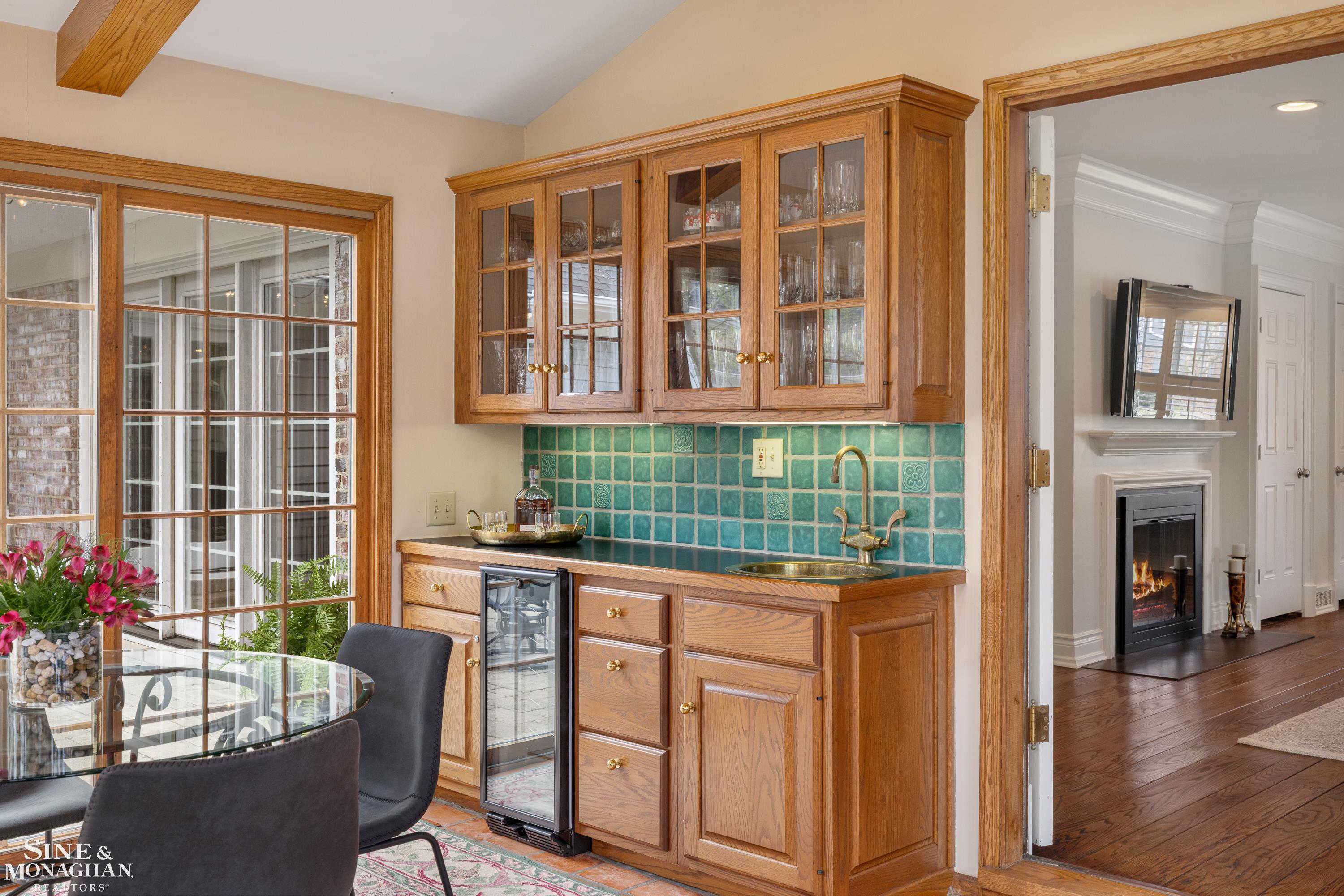 424 Washington Road Grosse Pointe, MI 48230 - Photo 29 of 80