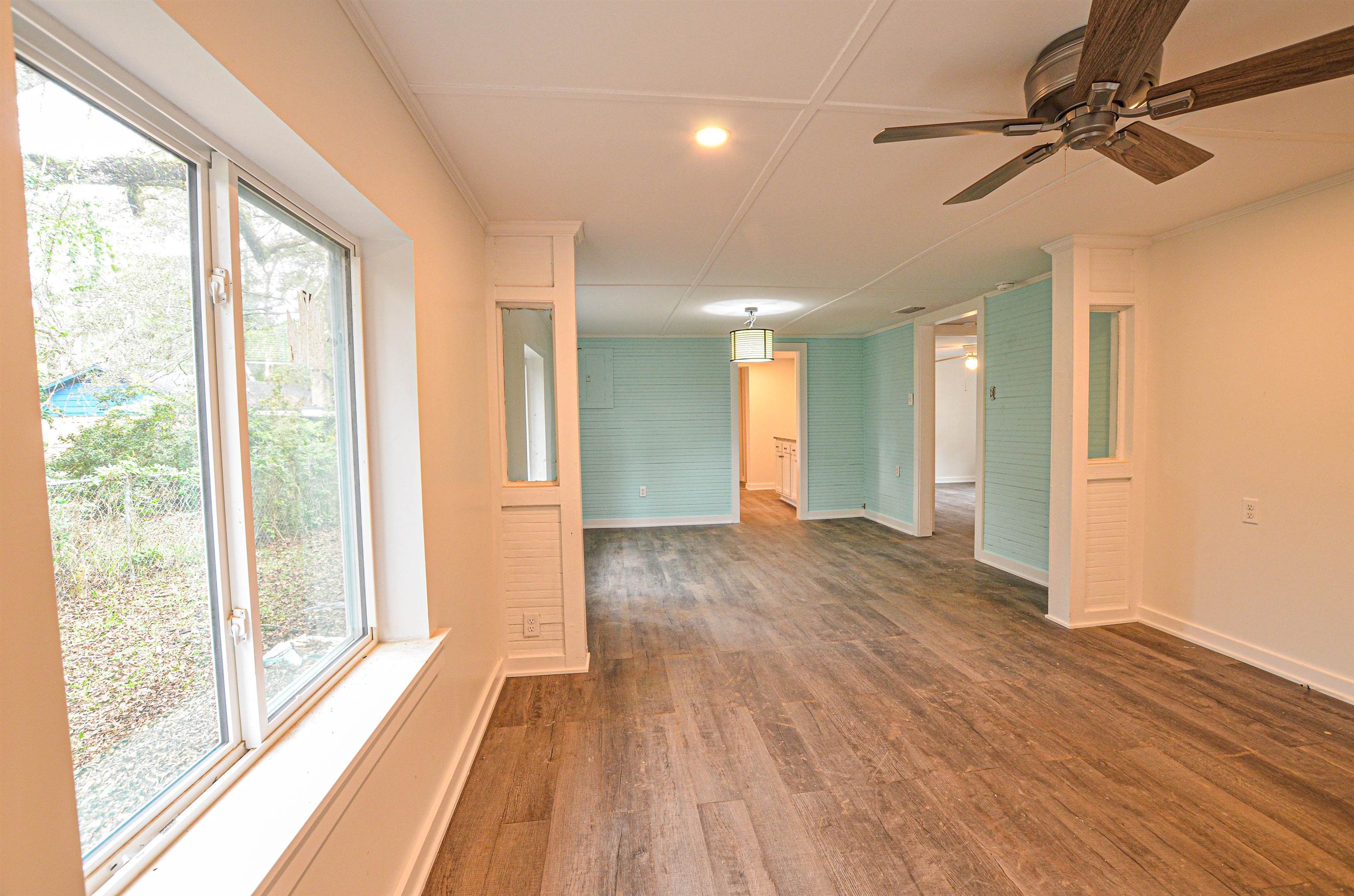 7527 Douglas Street Daphne, AL 36527 - Photo 5 of 21