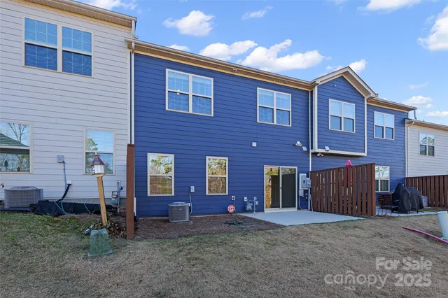 $425,000 | 620 Amber Meadows Way, Fort Mill, SC 29708